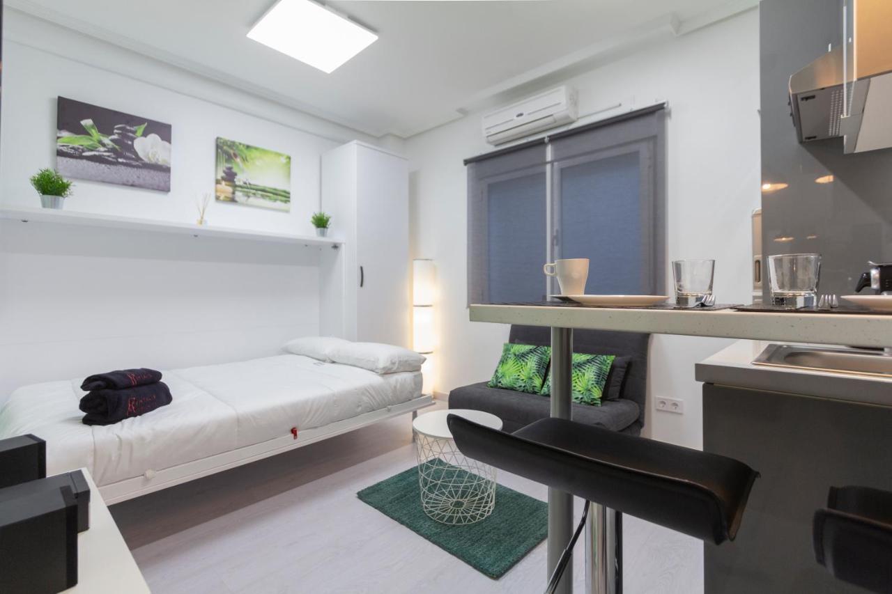 Fuencarral Studio Apartment Madrid Exterior photo